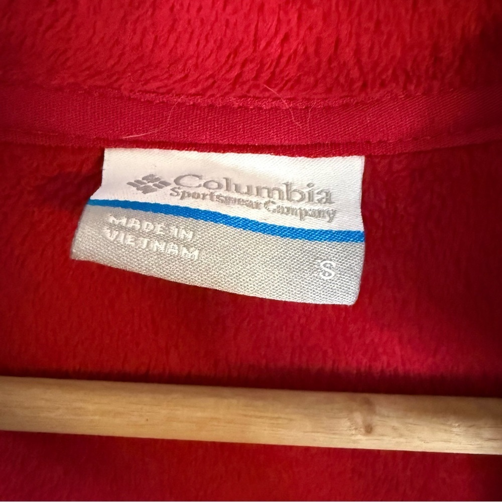 Columbia Women’s Hooded Full-Zip Red Fleece Jacket - Picture 10 of 14